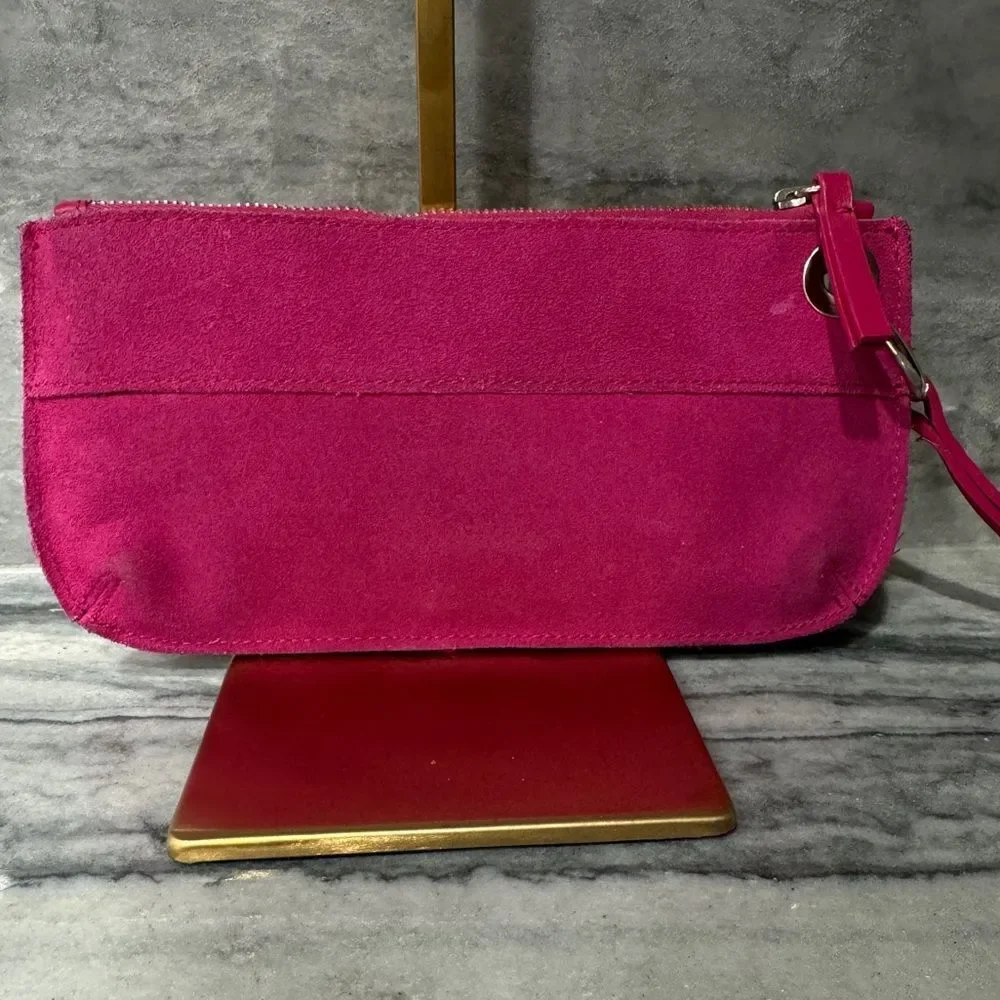 BATH &‎ BODY WORKS | RED SUEDE WRISTLET